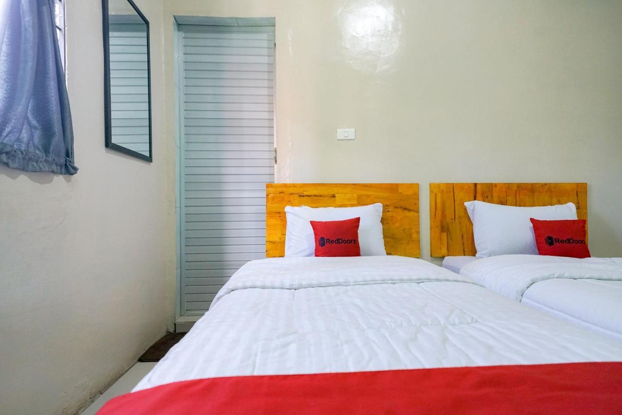 Reddoorz Syariah Near Bukit Teletubbies Padangsidempuan Hotell Eksteriør bilde