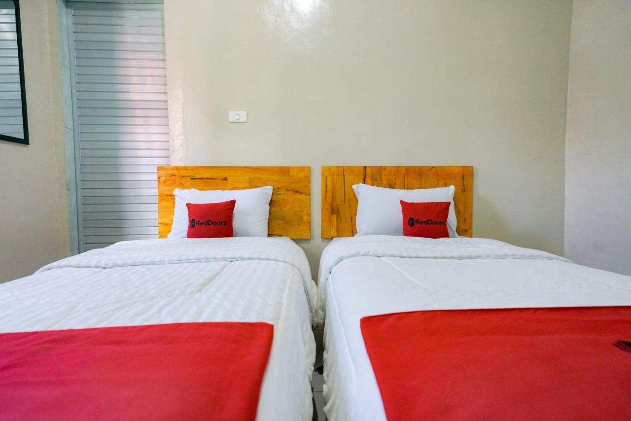 Reddoorz Syariah Near Bukit Teletubbies Padangsidempuan Hotell Eksteriør bilde