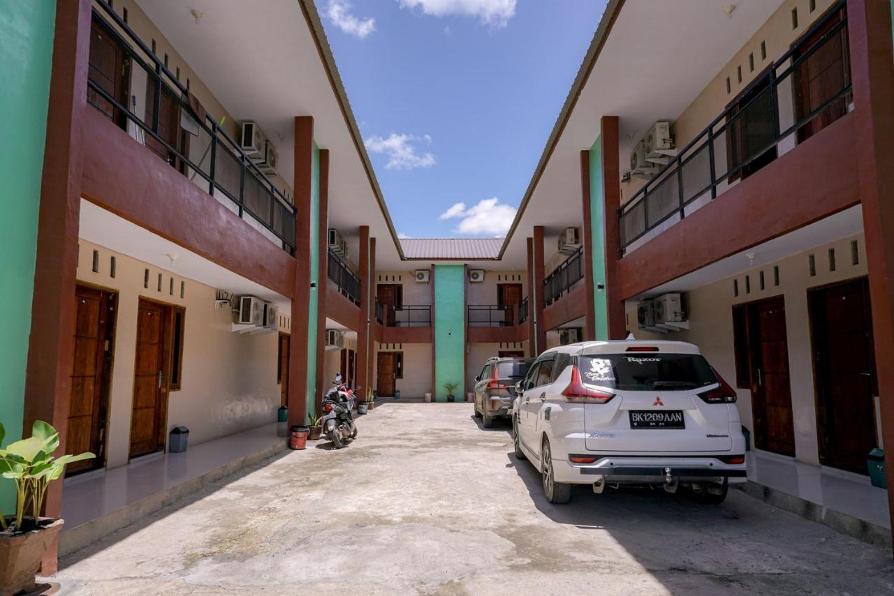 Reddoorz Syariah Near Bukit Teletubbies Padangsidempuan Hotell Eksteriør bilde
